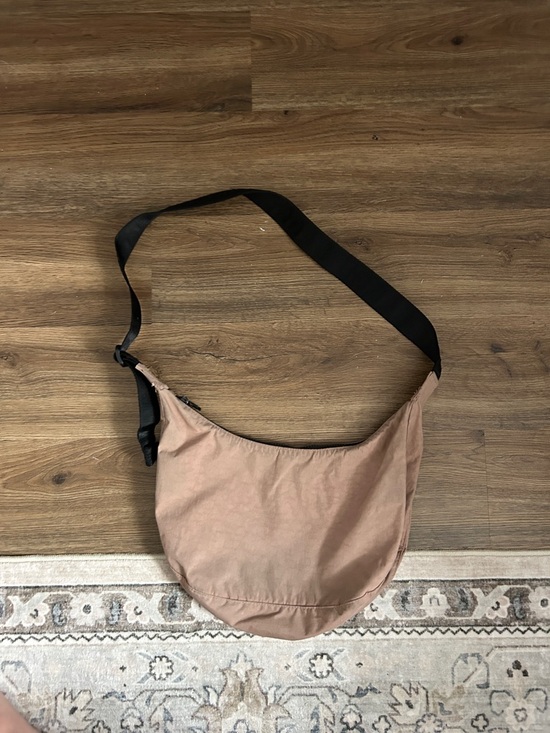 BAGGU Handbags - Baggu Crossbody in Dusty Rose